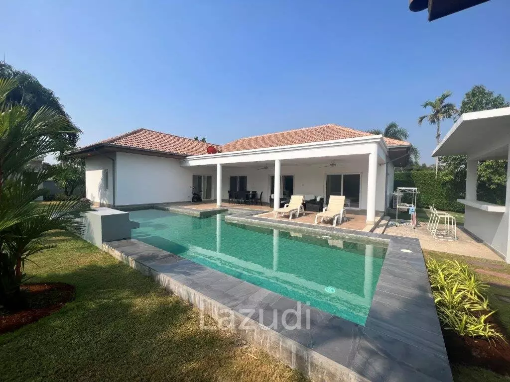 Elegant 4-Bed Villa in Hua Hin's Exclusive The Views