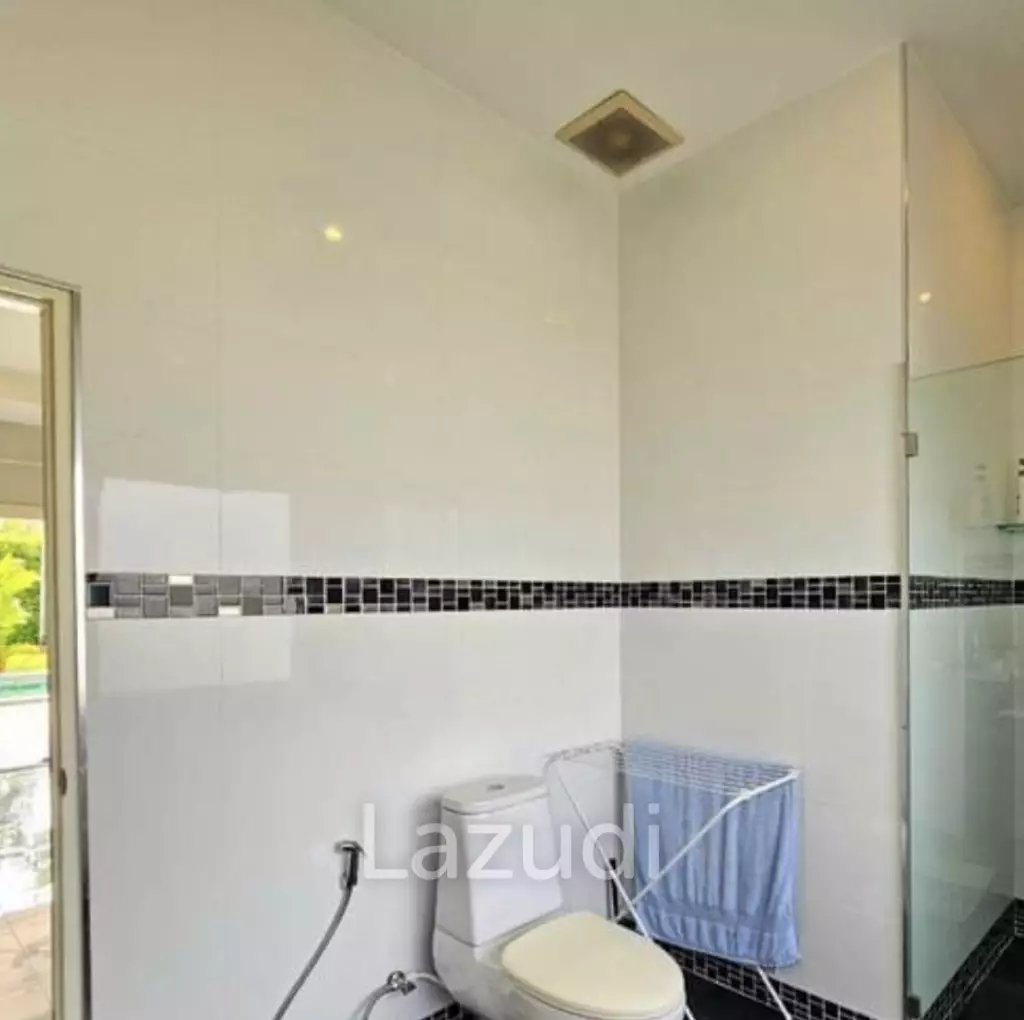 Elegant 4-Bed Villa in Hua Hin's Exclusive The Views