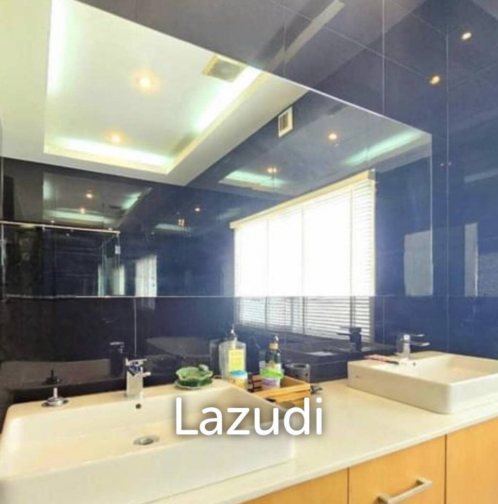 1,004 Sqm 4 Bed 4 Bath Villa For Sale