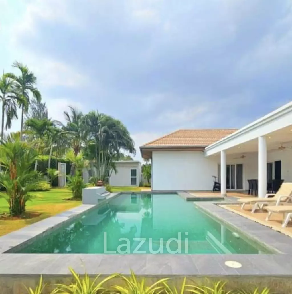 Elegant 4-Bed Villa in Hua Hin's Exclusive The Views