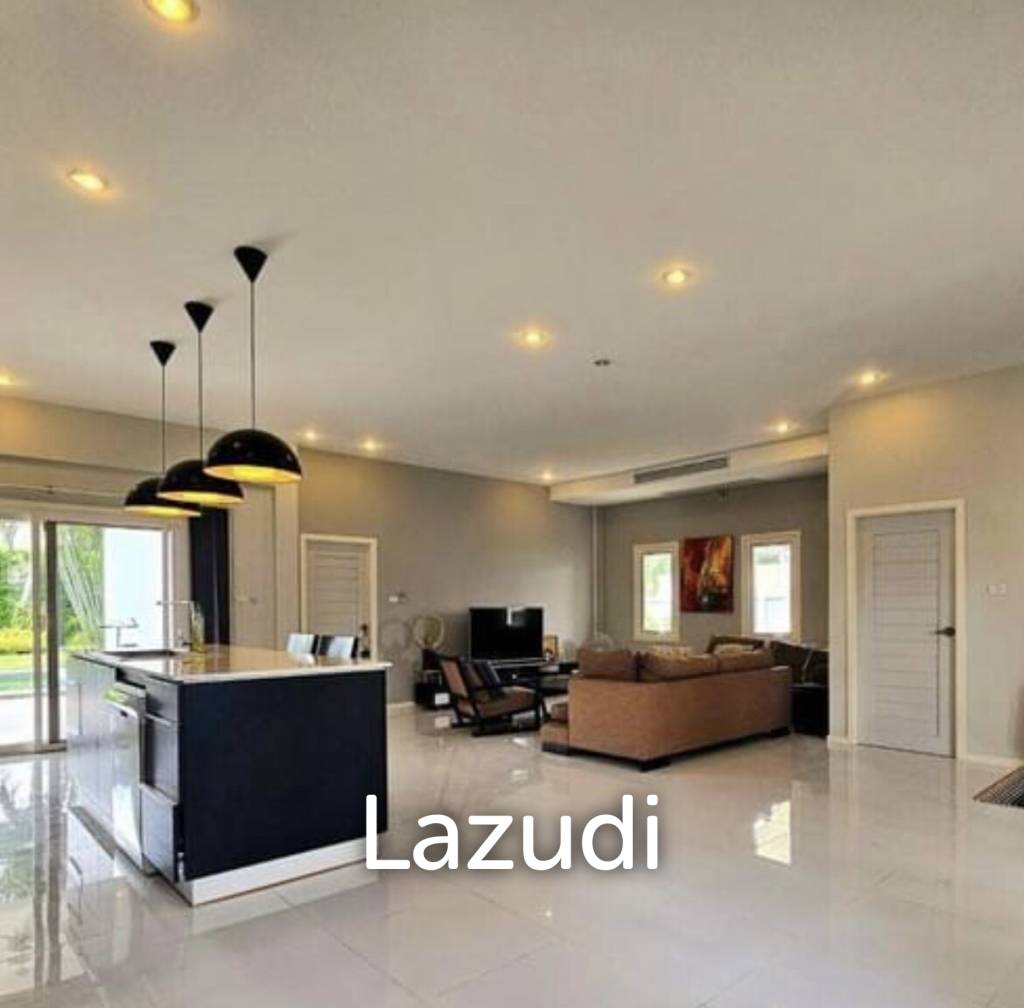 1,004 Sqm 4 Bed 4 Bath Villa For Sale