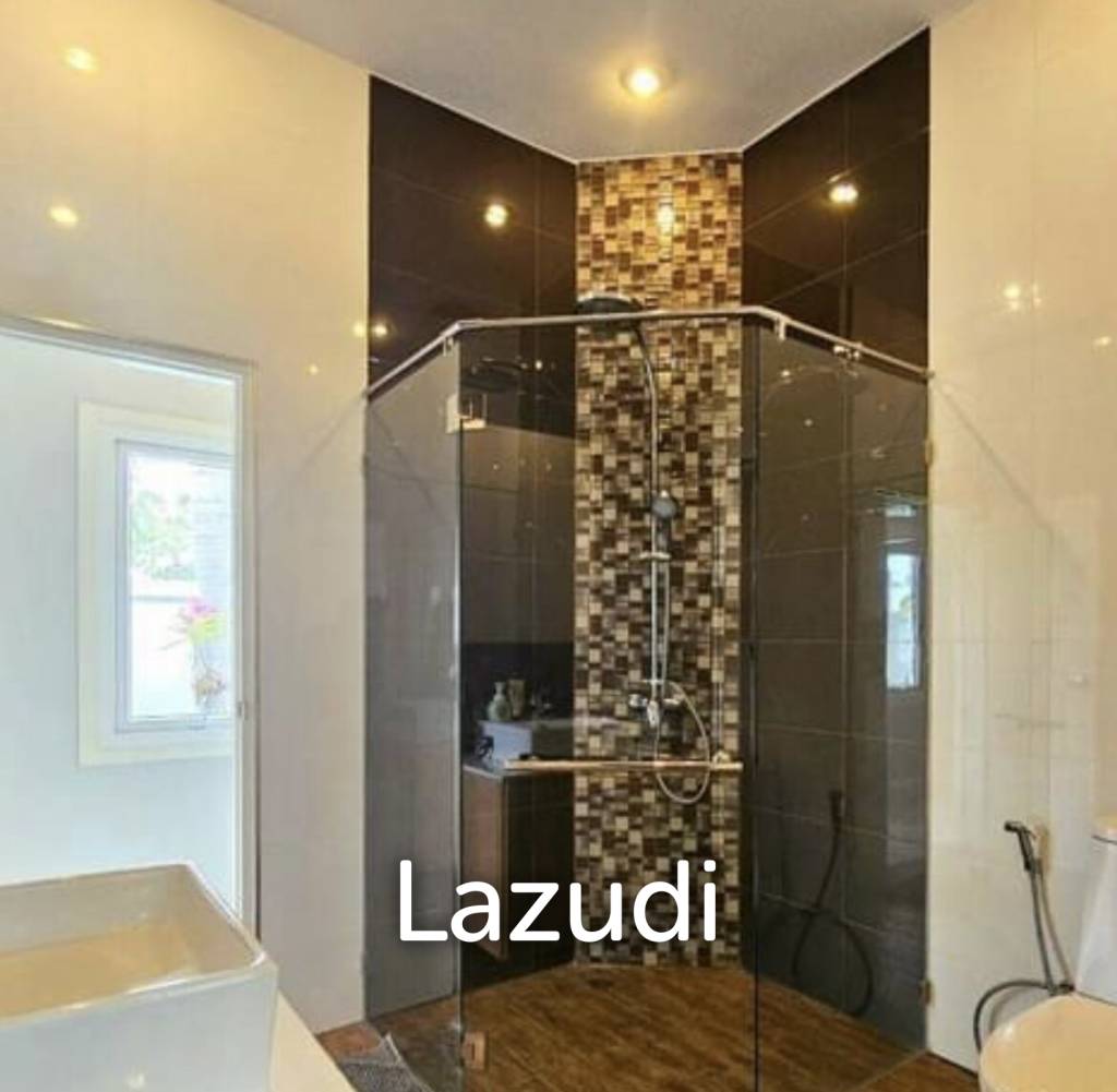 1,004 Sqm 4 Bed 4 Bath Villa For Sale