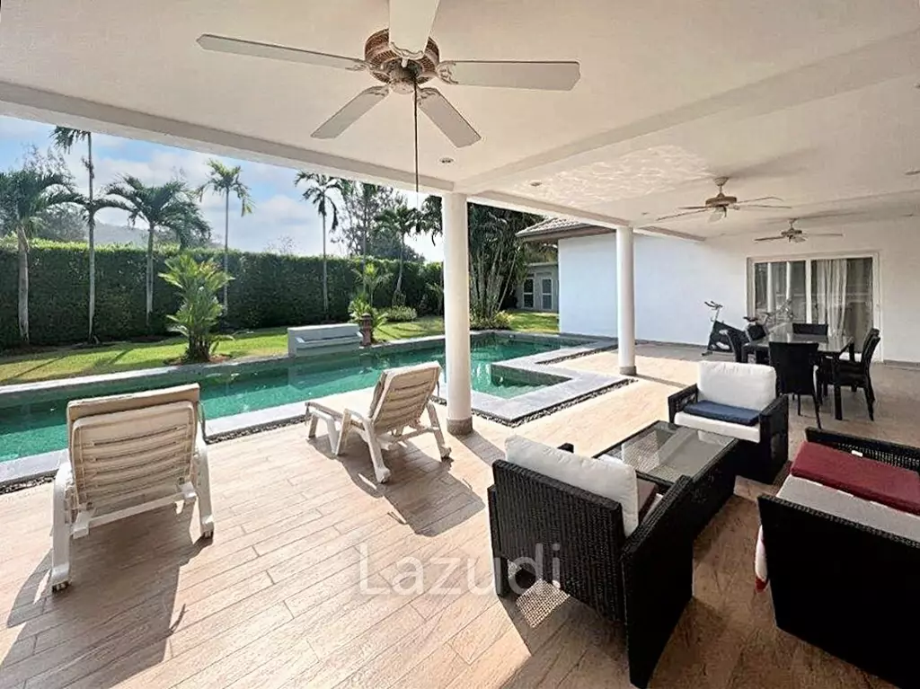 Elegant 4-Bed Villa in Hua Hin's Exclusive The Views
