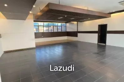 Prime Thong Lo Panjit Tower on Main Road 200SQM Retail/Restaurant opportunity