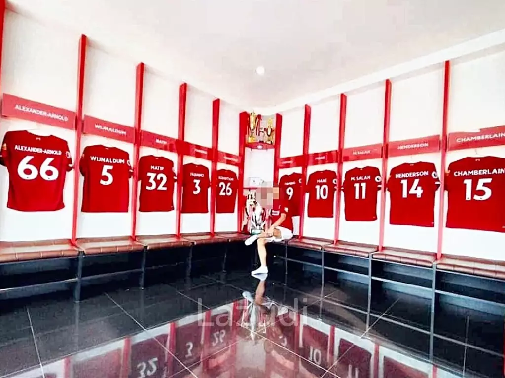BUSINESS FOR SALE: Football Complex in Nonthaburi