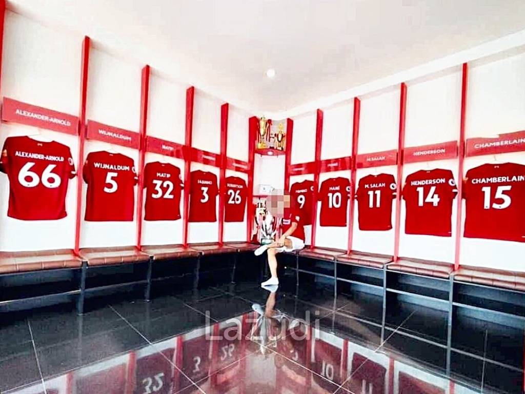 BUSINESS FOR SALE: Football Complex in Nonthaburi