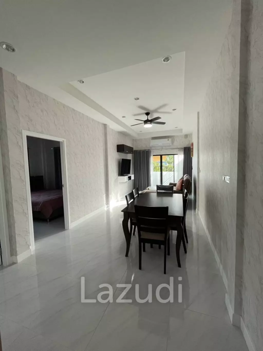 HI PLUS 88 PROJECT  : 2 beds Charming Home With Contemporary Design