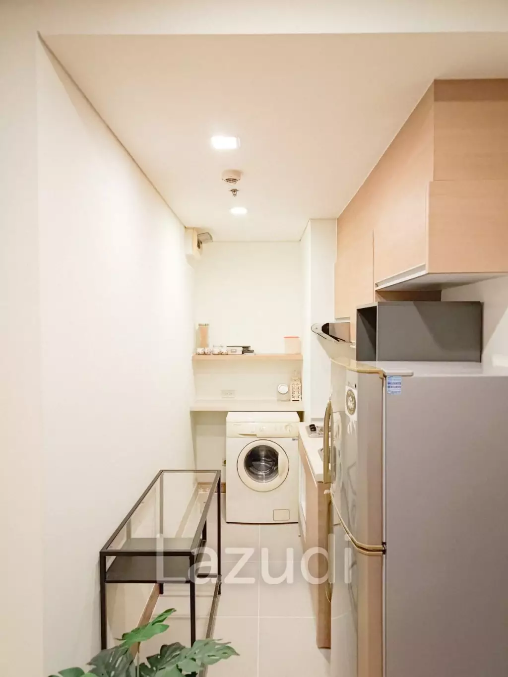 1 Bed 1 Bath 45 SQ.M Le Luk Condominium
