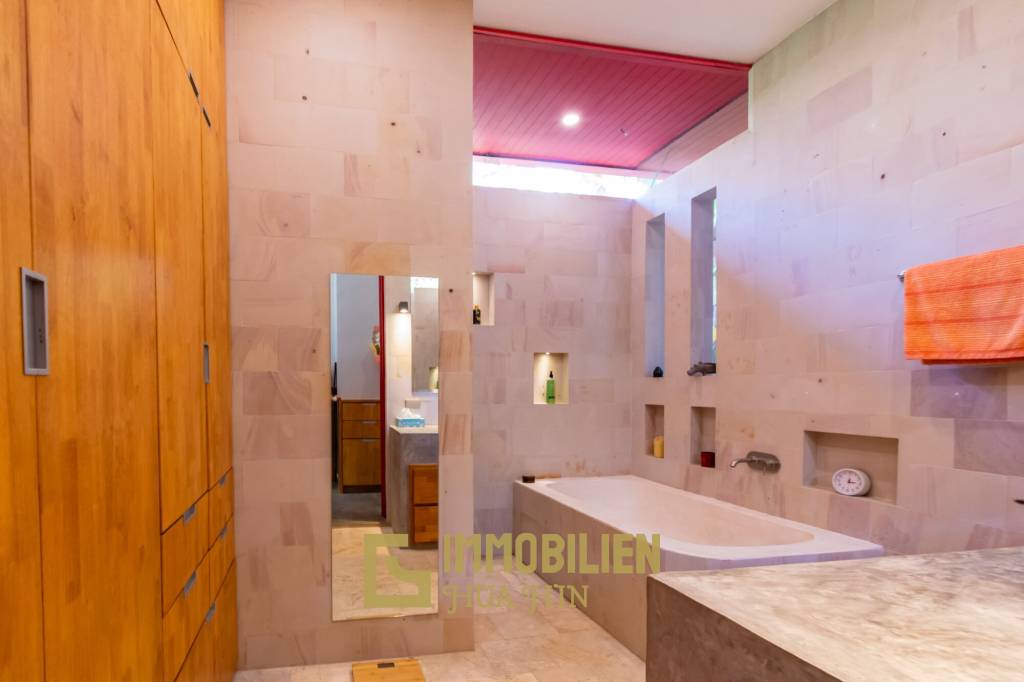 1,088 m² 4 Chambre 5 Salle de bain Villa Pour Vente