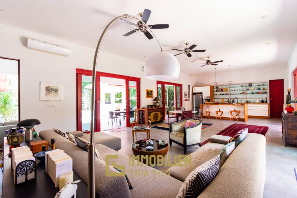 Luxurious Villa design in Hana Village3 : 4 bed outstanding  pool villa