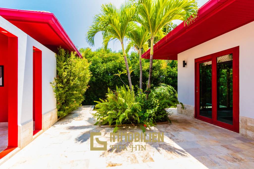 Luxurious Villa design in Hana Village3 : 4 bed outstanding  pool villa