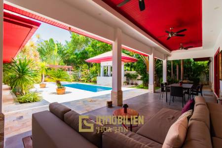 Luxurious Villa design in Hana Village3 : 4 bed outstanding  pool villa