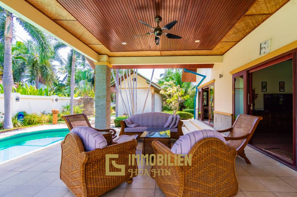 Luxurious Villa in Hana Village 1 : 3 bed with large plot