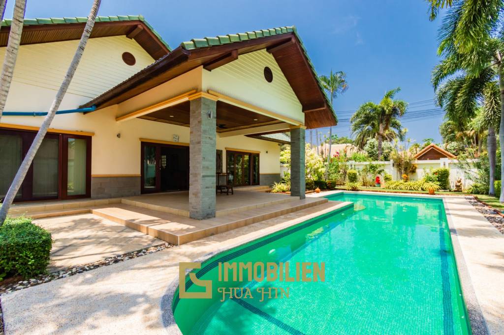 Luxurious Villa in Hana Village 1 : 3 bed with large plot