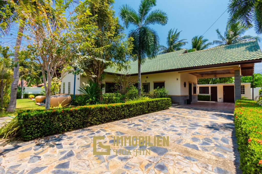 Luxurious Villa in Hana Village 1 : 3 bed with large plot