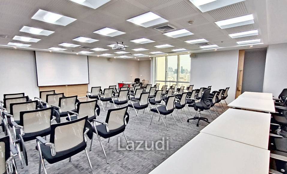 Prime Office Space for rent in Bangrak