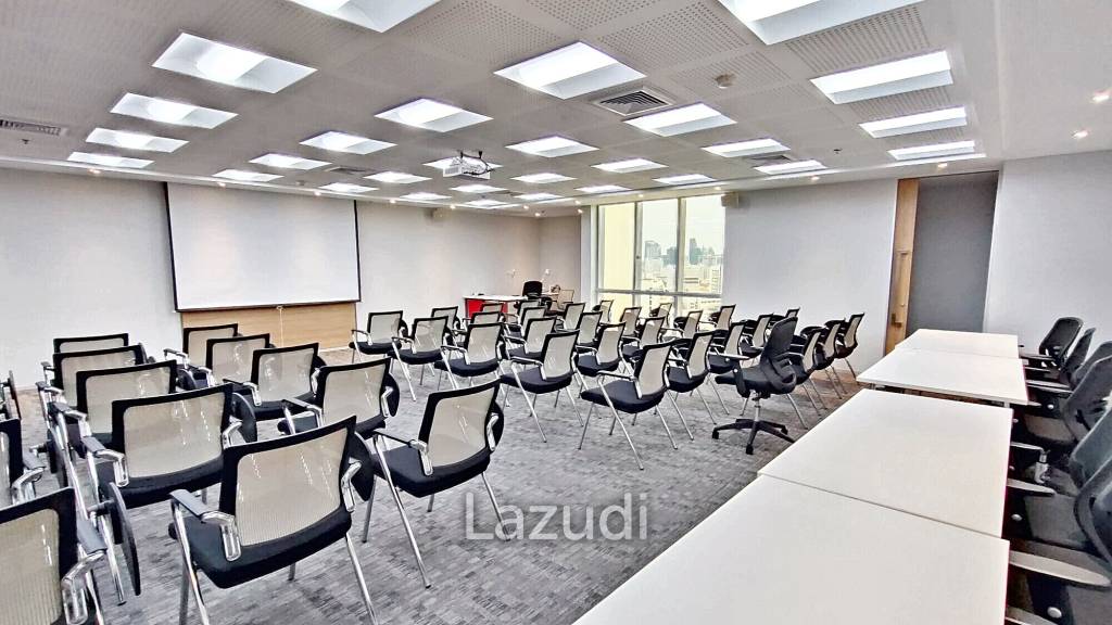 Prime Office Space for rent in Bangrak
