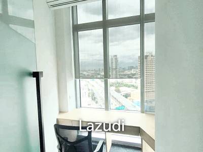 Ultra Luxury Office Space in Tipco Tower, Bangkok