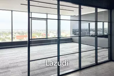 Ultra-Luxury Minimalist Office in Bang Kaeo, Samut Prakan