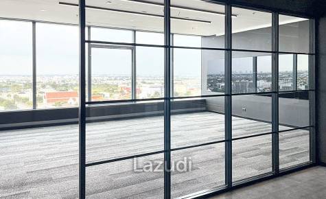 Ultra-Luxury Minimalist Office in Bang Kaeo, Samut Prakan