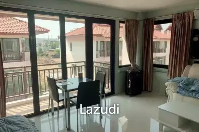 Townhouse 4 Bedrooms for Sale in Midtown Villa