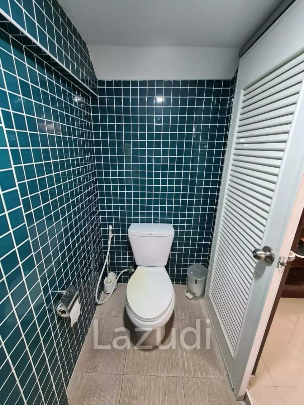 Townhouse 4 Bedrooms for Sale in Midtown Villa