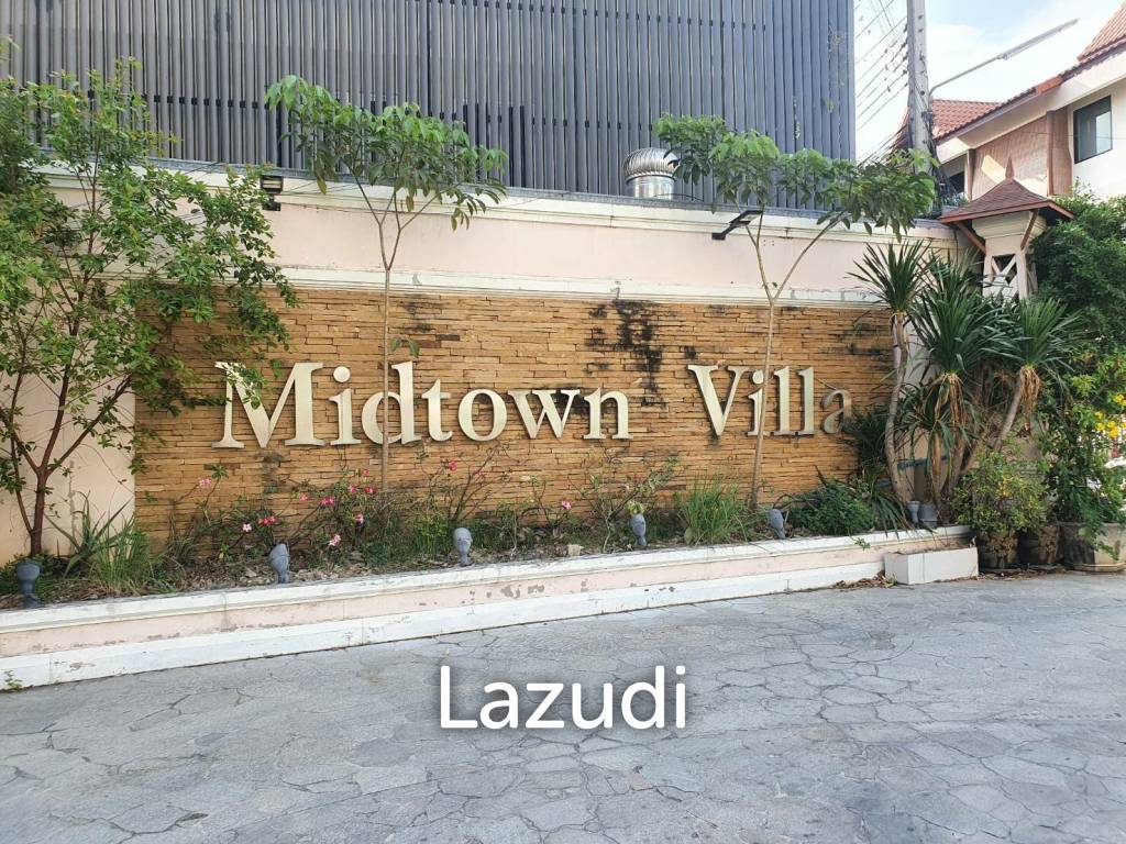 Townhouse 4 Bedrooms for Sale in Midtown Villa