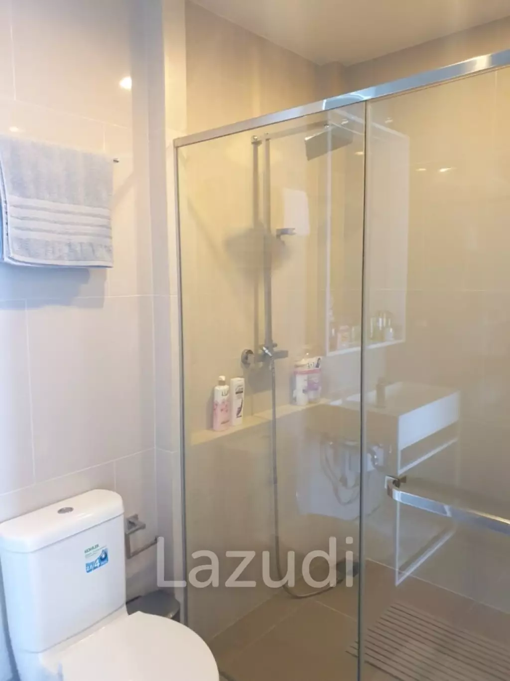2 Bedrooms for Sale in Baan Plai Haad Condominium