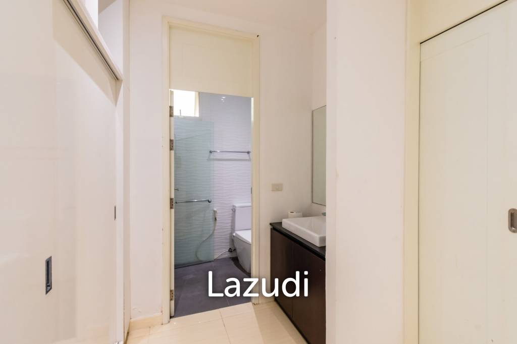 706 Sqm 4 Bed 5 Bath Villa For Sale