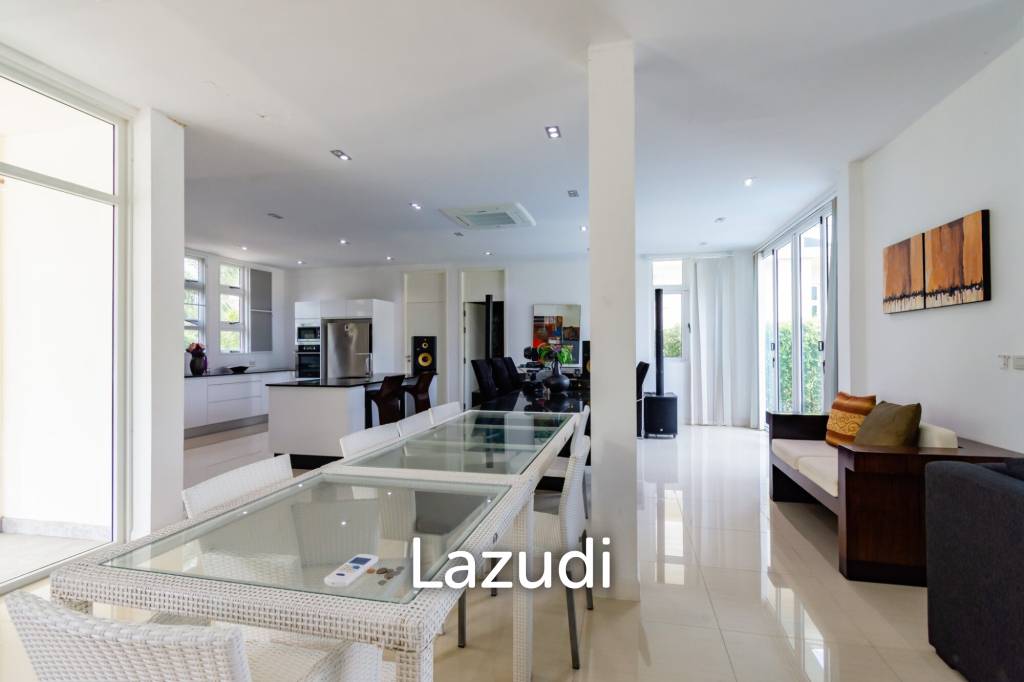 706 Sqm 4 Bed 5 Bath Villa For Sale