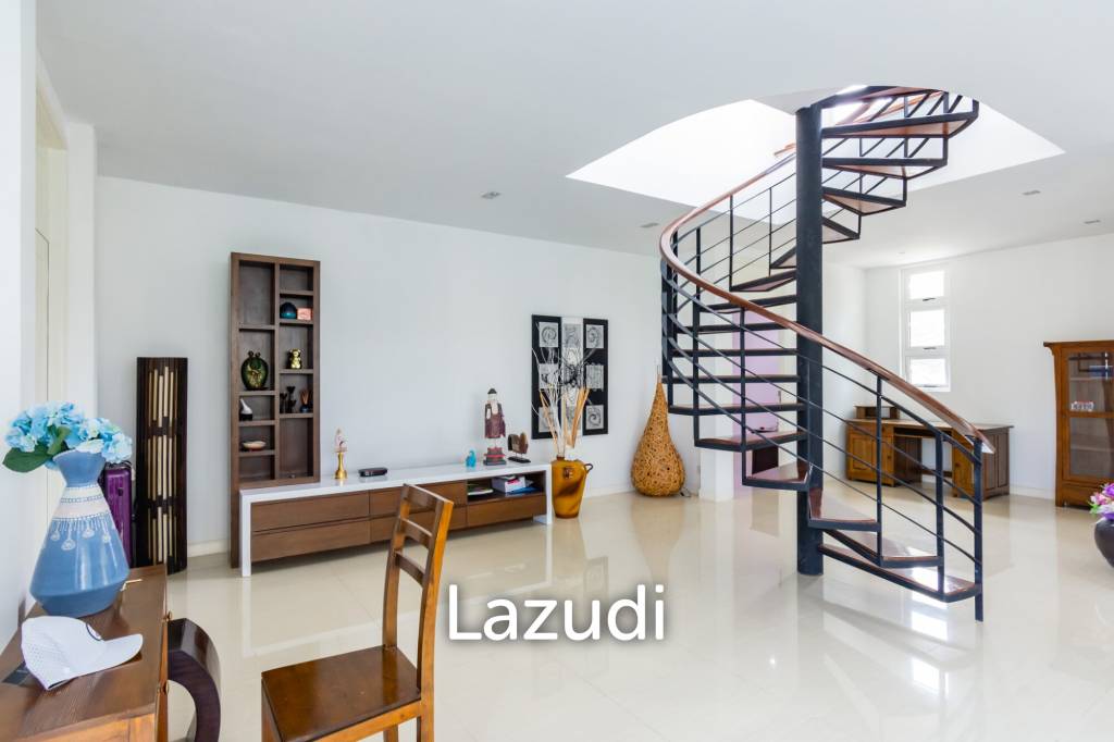 706 Sqm 4 Bed 5 Bath Villa For Sale