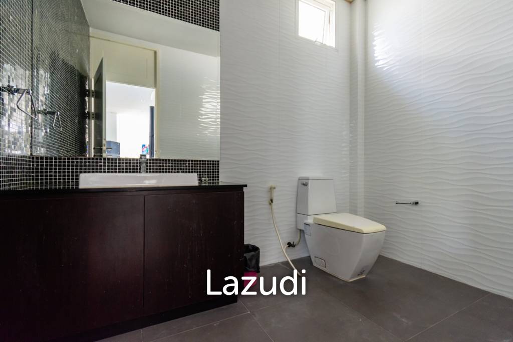 706 Sqm 4 Bed 5 Bath Villa For Sale