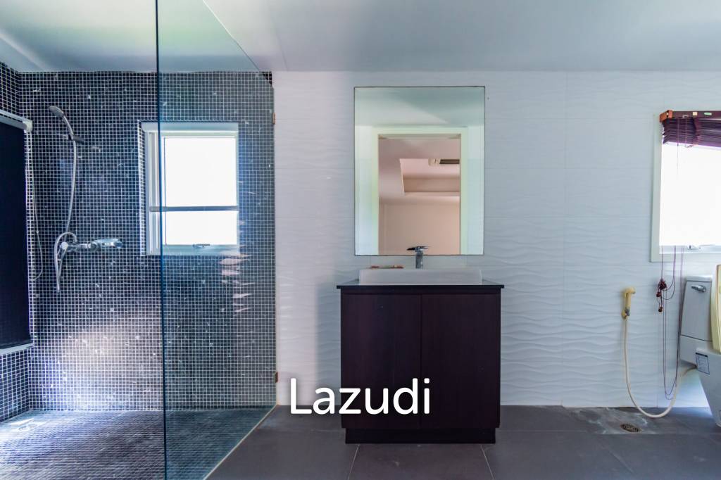 706 Sqm 4 Bed 5 Bath Villa For Sale