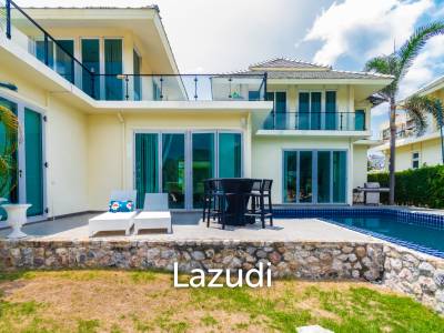 BLACK MOUNTAIN : Luxury 4 Bed Pool Villa in the Golf Course