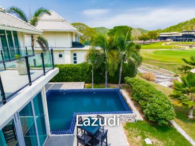 BLACK MOUNTAIN : Luxury 4 Bed Pool Villa in the Golf Course