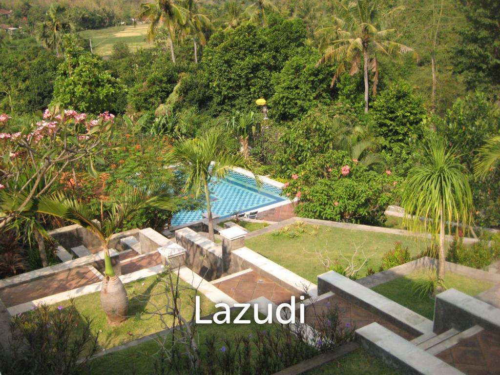 Hilltop resort in Lovina