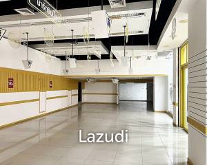 Premium Restaurant Bar for rent in Fortune Town Rama9