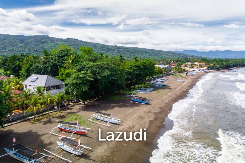 Beachfront Apartment block in Lovina