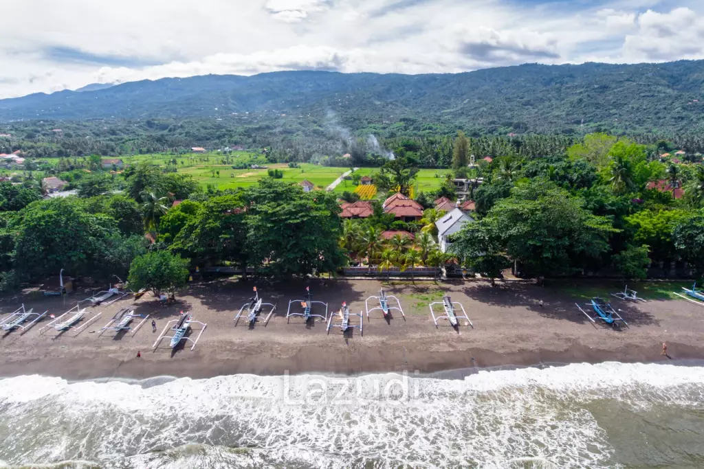 Beachfront Apartment block in Lovina
