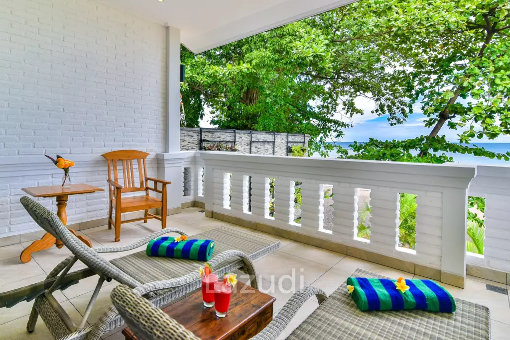 Beachfront Apartment block in Lovina