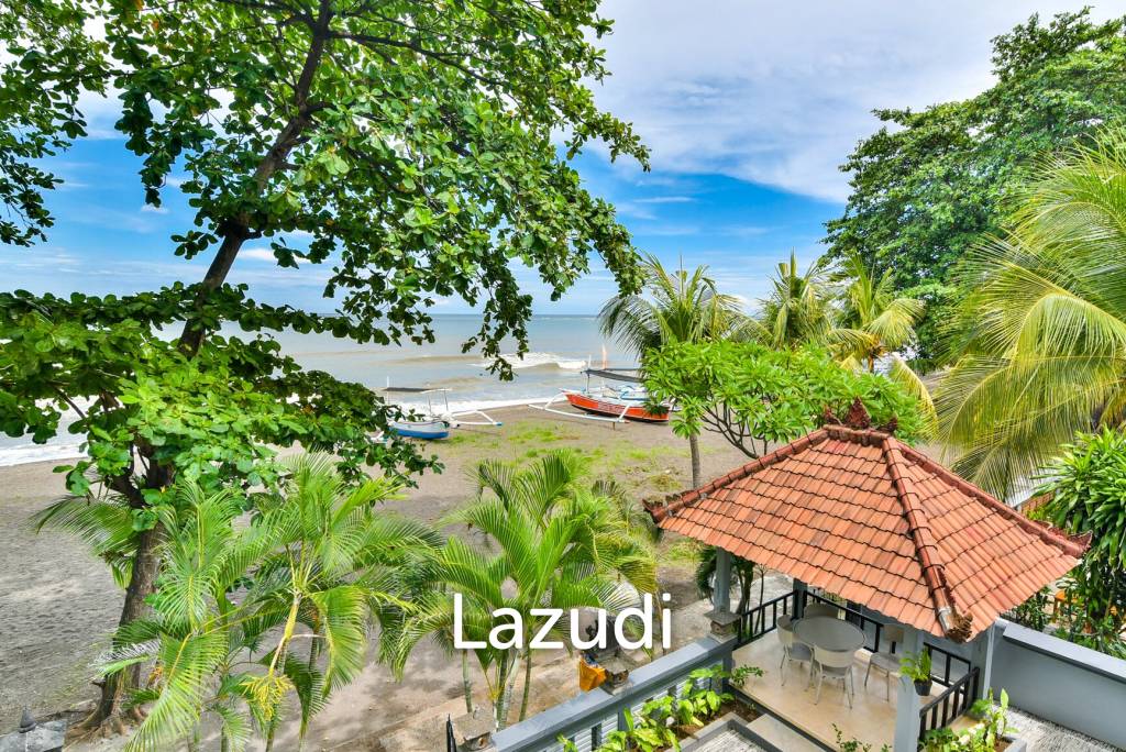 Beachfront Apartment block in Lovina