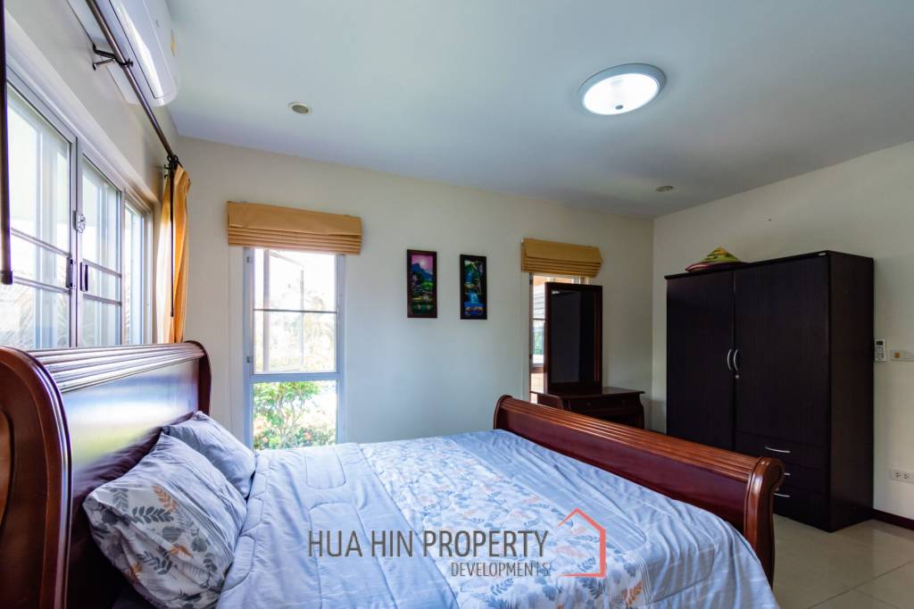 DUSITA VILLAGE  : 3 bed pool villa with lake view