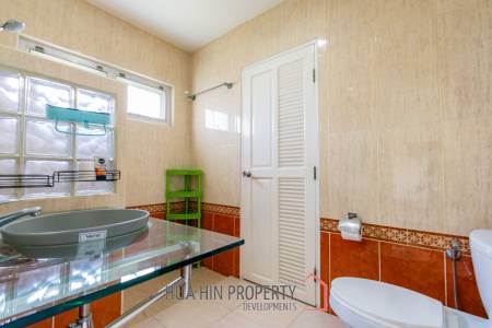 DUSITA VILLAGE  : 3 bed pool villa with lake view