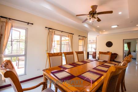 DUSITA VILLAGE  : 3 bed pool villa with lake view