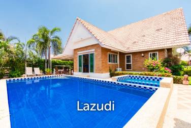 DUSITA VILLAGE  : 3 bed pool villa with lake view