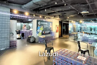 Liberty Square Retail Space with Fitness Center in Silom, Bangkok