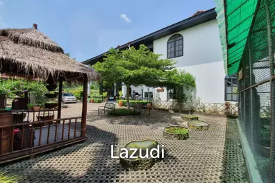 Huge Commercial Land and Building for Sale