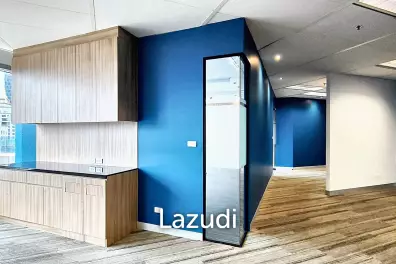 Ultra Luxury Office Space for rent in Pathumwan