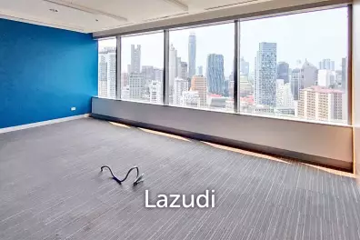 Ultra Luxury Office Space for rent in Pathumwan