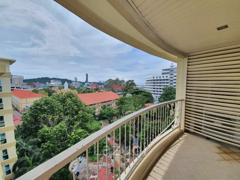 2 Bedrooms for Sale in City Garden Pattaya